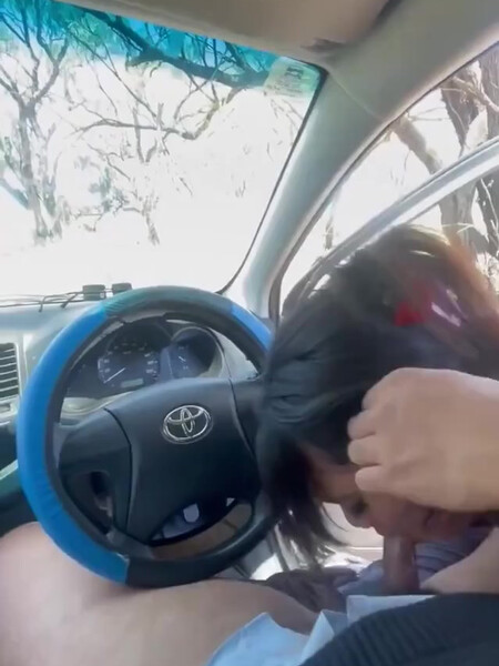Mzansi Coloured Gives Blowjob Inside Tazz